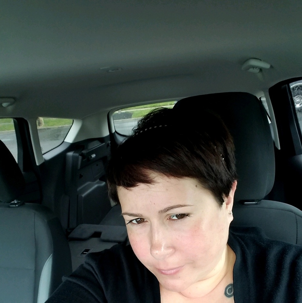 Meet your Posher, Carol